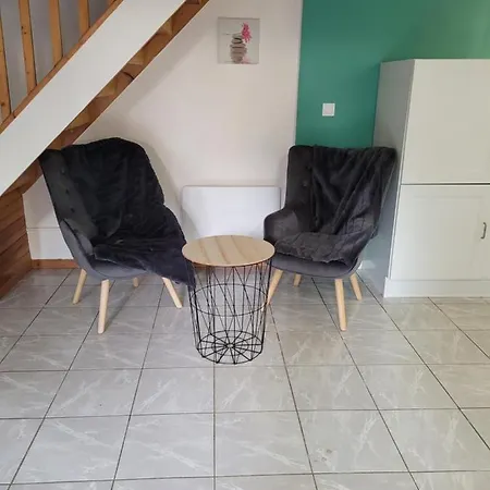 Domaine De Poulharies -cinsault Holiday home